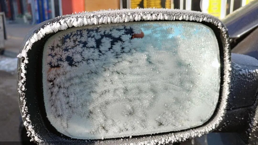 一觉醒来，车辆被冻住了怎么办？