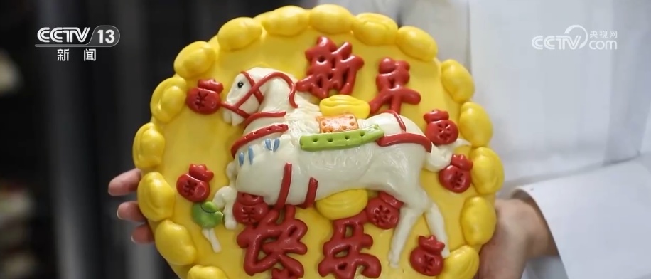 生鲜果蔬、年宵花卉、特色美食齐上阵 节前消费新图景活力涌动 生鲜果蔬、年宵花卉、特色美食齐上阵 节前消费新图景活力涌动