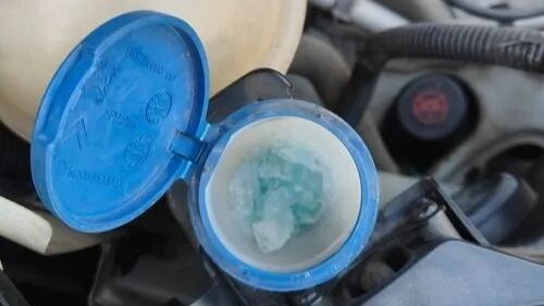 一觉醒来，车辆被冻住了怎么办？