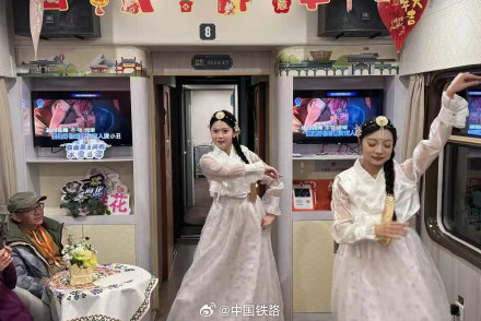 全列卧铺,为期13天!Y485次列车顺利返程! 全列卧铺,为期13天!Y485次列车顺利返程!