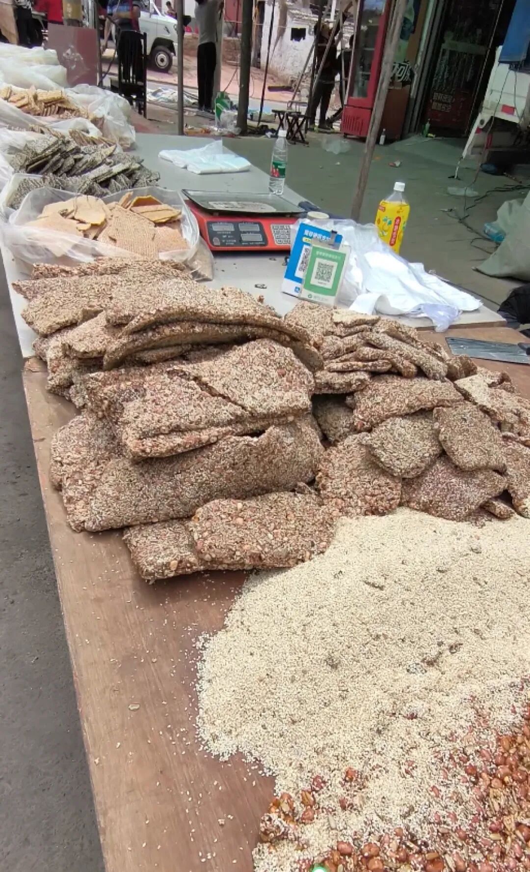 河南千年古庙会竟是“童年记忆博物馆”，篦子、簸萁、古代版“尿不湿”你能认出几样？