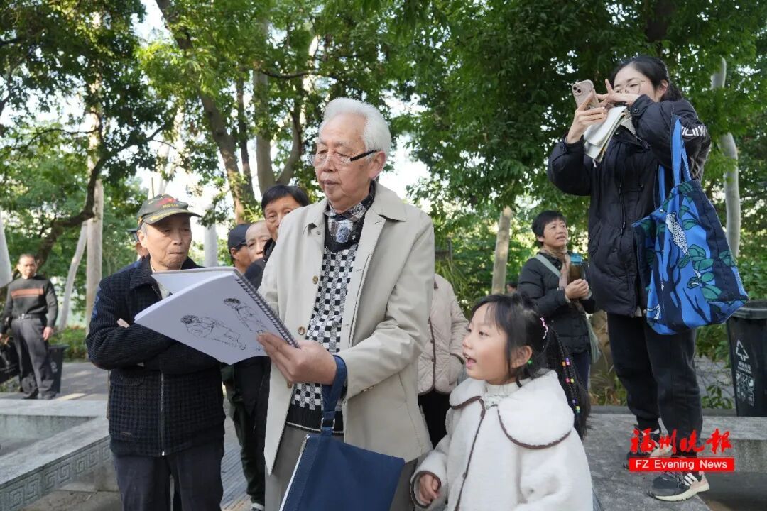 福州“速写爷爷”，火了！毕业于福建师大！