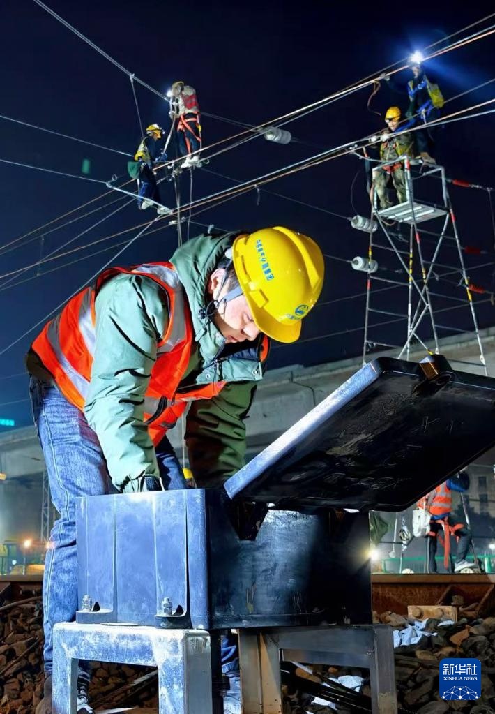 成都八里站完成关键过渡改造 为成渝中线建设铺路