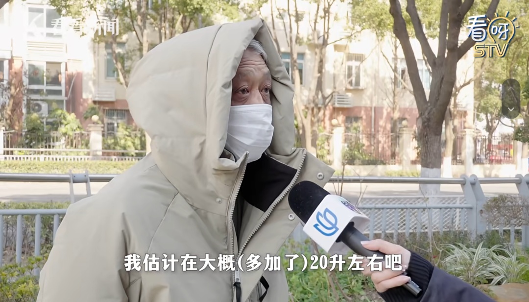 68升的油箱，加了74升油！上海一车主大呼不合理