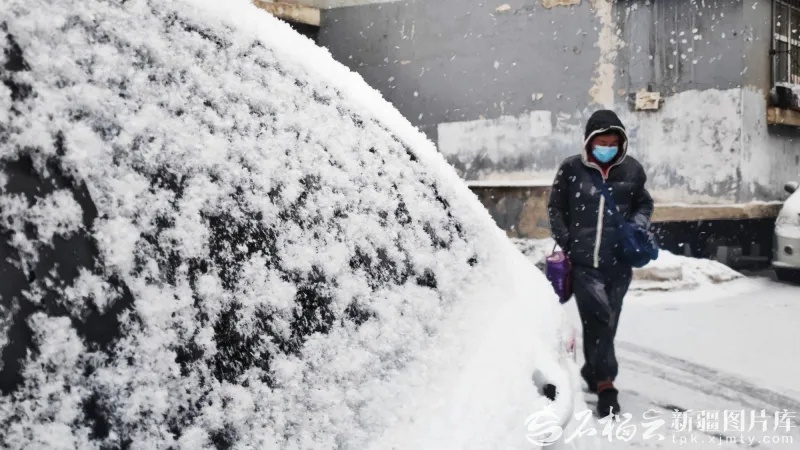 局地暴雪！持续降温！新疆迎来新一轮冷空气