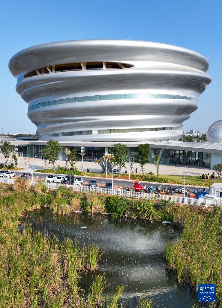走进海南科技馆 打造自贸港科普新地标