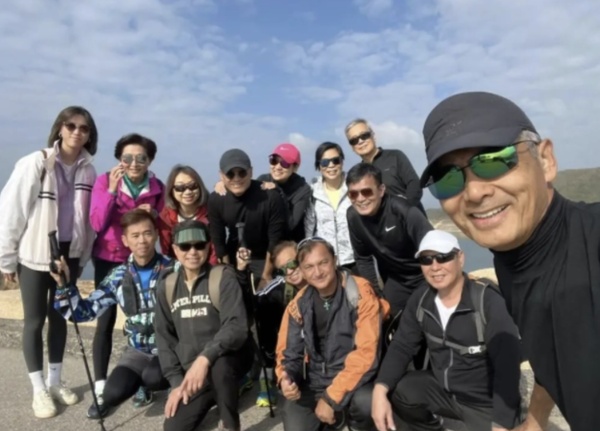 70岁周润发继续挑战马拉松，将回归十公里赛道，曾说每天跑步5公里