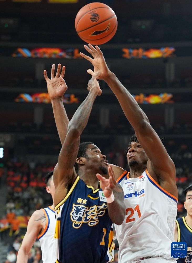 CBA常规赛：广东东阳光不敌上海久事