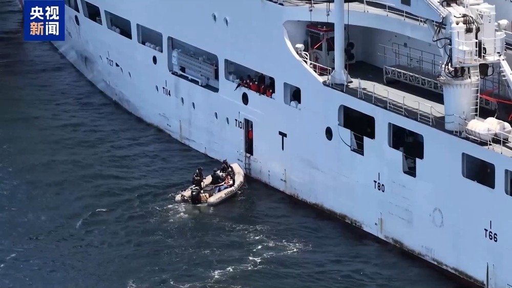 “丝路方舟”号圆满完成访问任务离开巴西