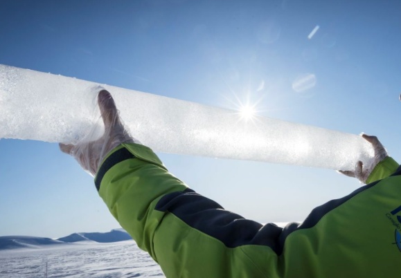 全球首个“冰芯记忆库”在南极启用