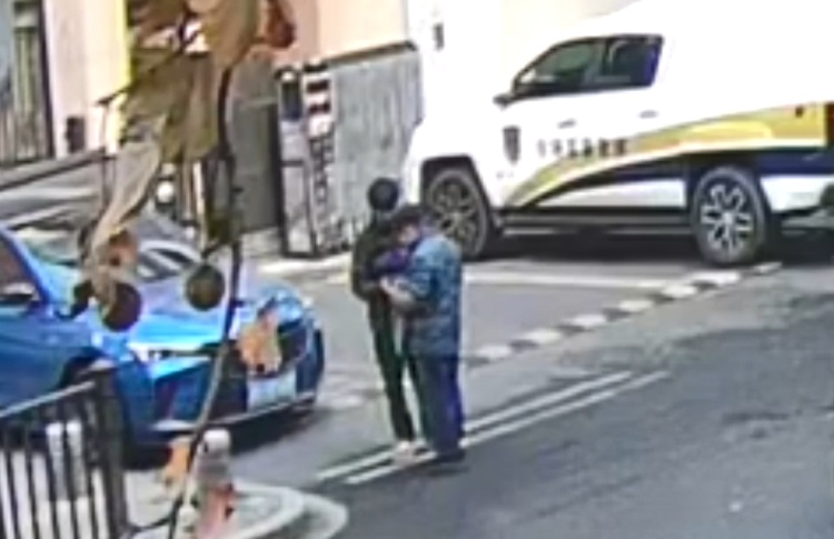 奶奶接到“派出所所长”的电话，称孙子被拘留要交29000元，给完钱后发现被骗