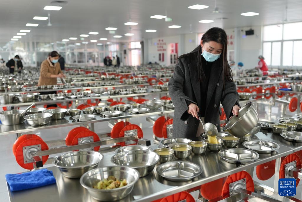 山东东平：滩区娃有了“免费午餐”