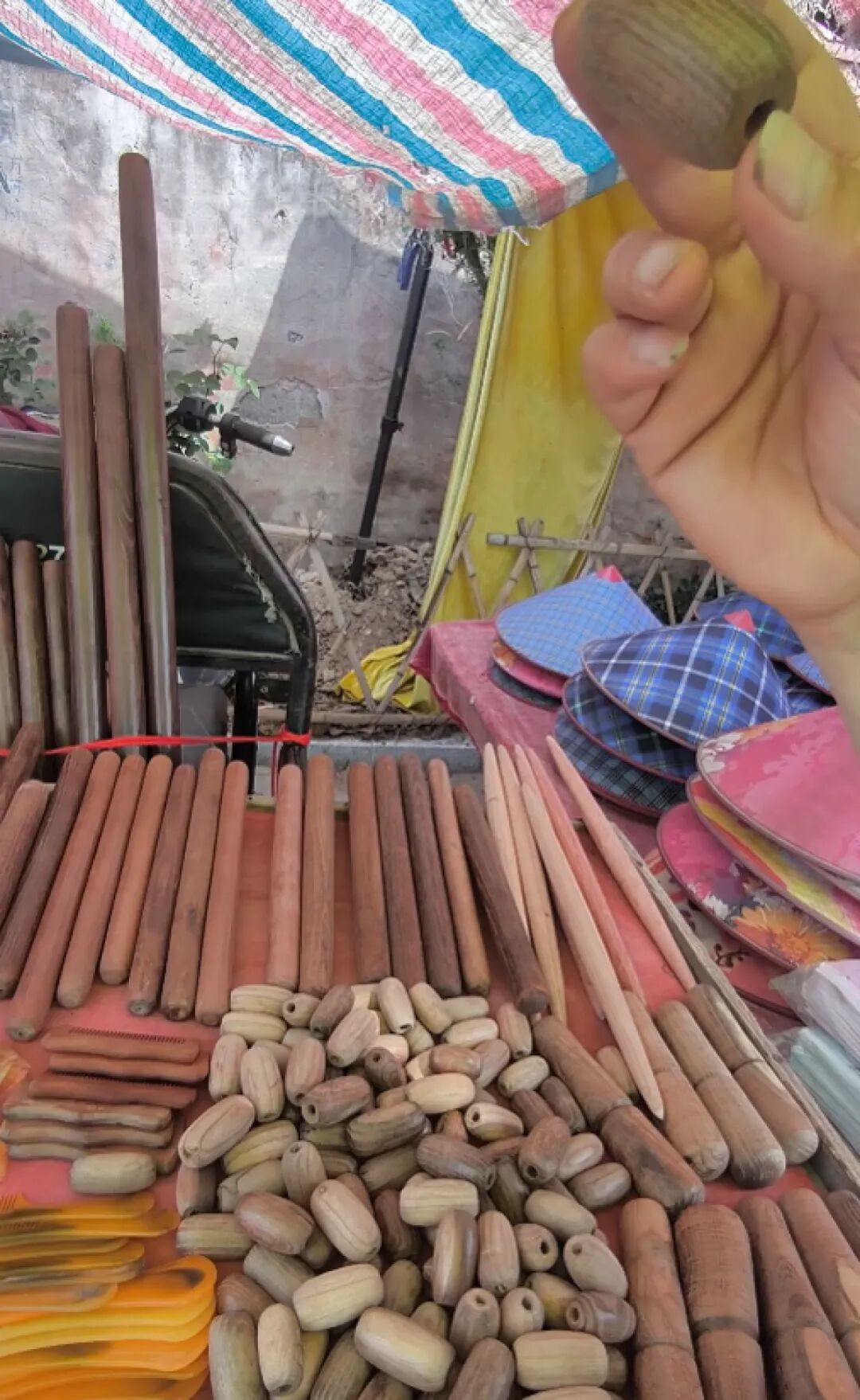 河南千年古庙会竟是“童年记忆博物馆”，篦子、簸萁、古代版“尿不湿”你能认出几样？