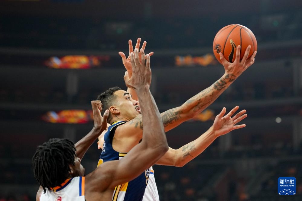 CBA常规赛：广东东阳光不敌上海久事