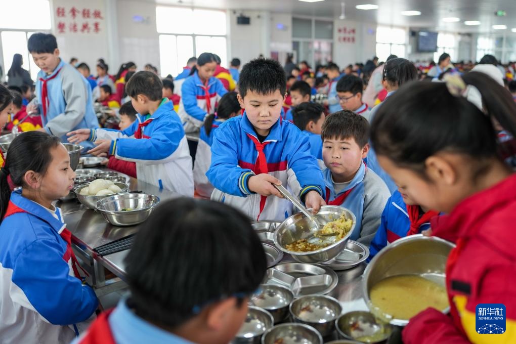 山东东平：滩区娃有了“免费午餐”