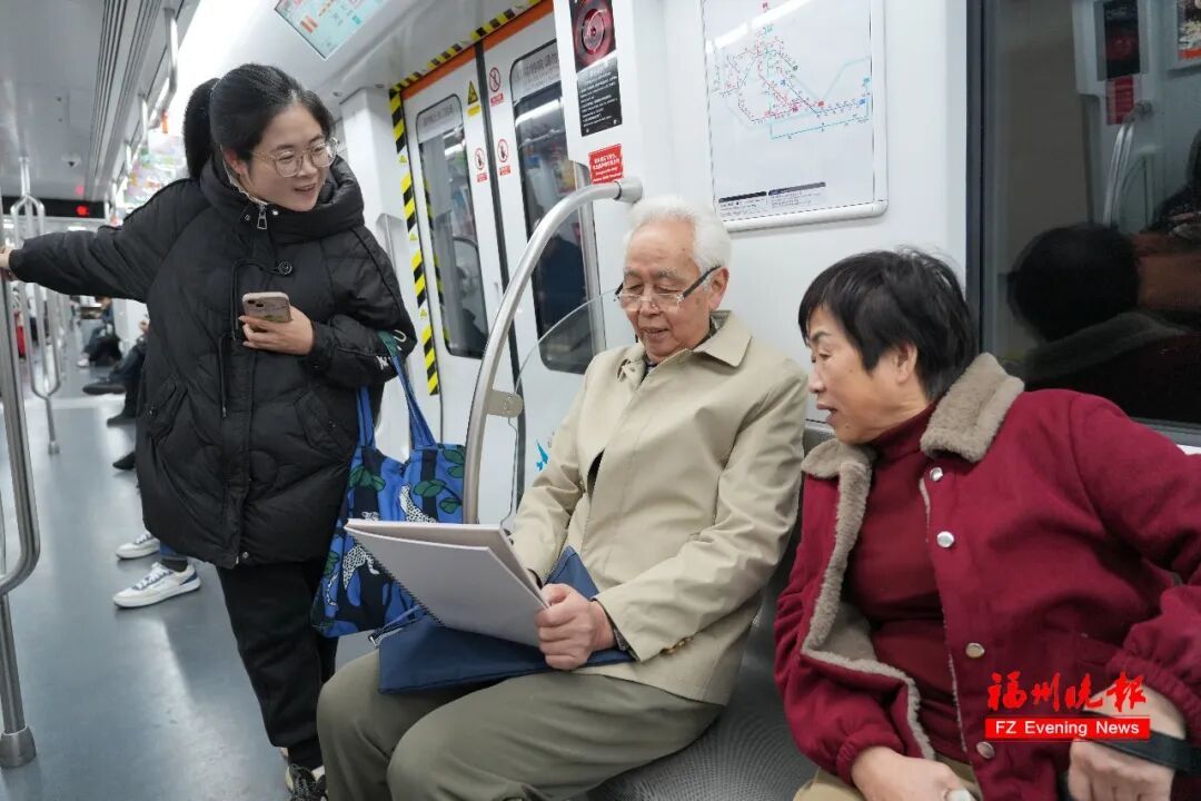 福州“速写爷爷”，火了！毕业于福建师大！