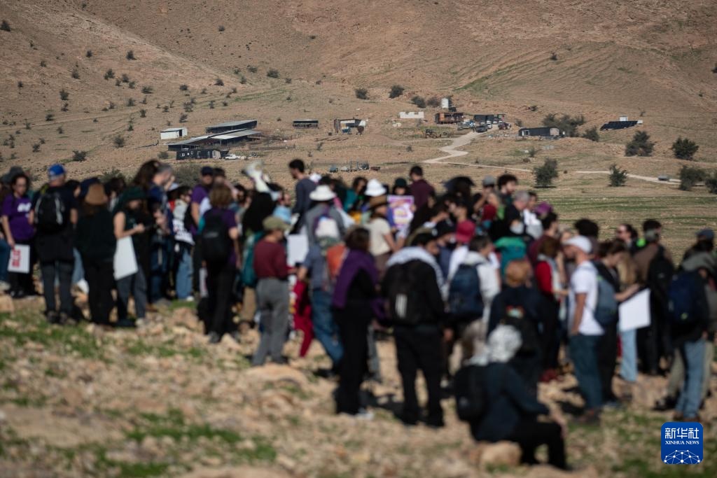 何以为家：一个贝都因村庄的被迫撤离