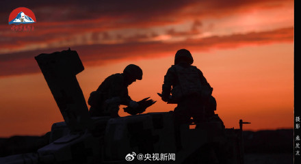 人民子弟兵连剪影都是大写的帅