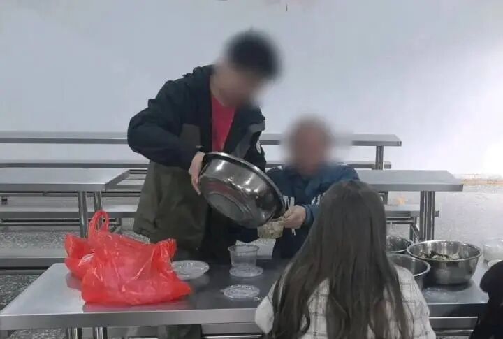 隐瞒身份13年，公安部A级通缉犯被揪出！一个细节，让他最终暴露...