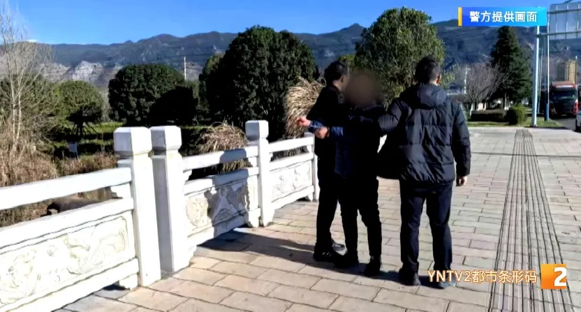 洗衣店5秒失窃，民警6小时破案！男子零食没吃完就栽了