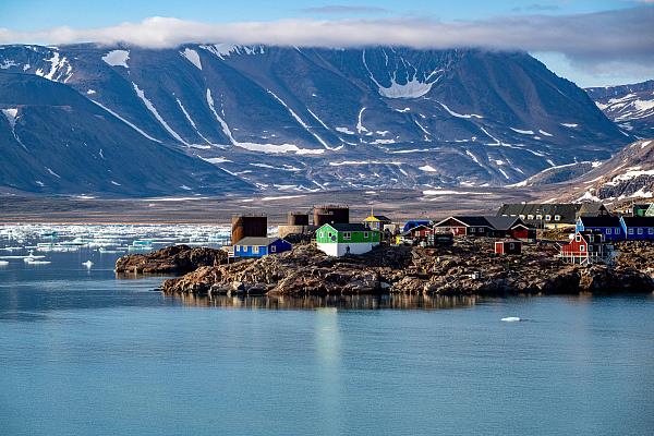 美国驻格陵兰岛领事馆将“搬家”到一处地下室
