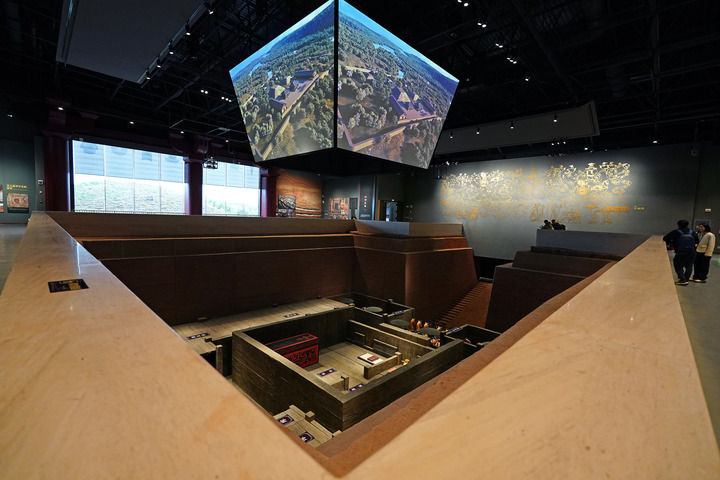 海昏侯墓十年考古发现：解码汉代文明的新窗口