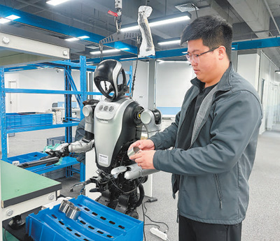 具身智能赛道，这些年轻人站上风口