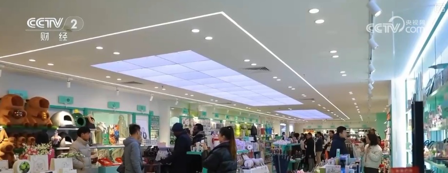 火热数据折射外贸区域亮点 “数”览跃升曲线感知外贸增长全方位澎湃活力