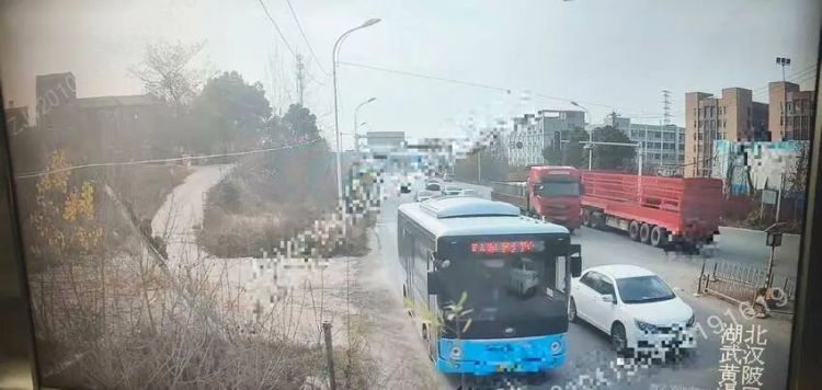 “她有阿尔兹海默病，连家门都认不清！” 48小时，终于找到了