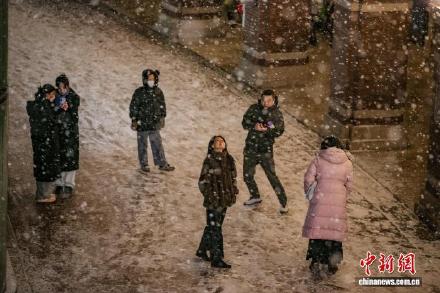 天津迎2026年首场降雪