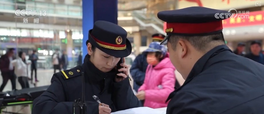 购票预约→进站乘车“全程友好”守护银发旅客出行 | 特色服务出行指南梳理↓