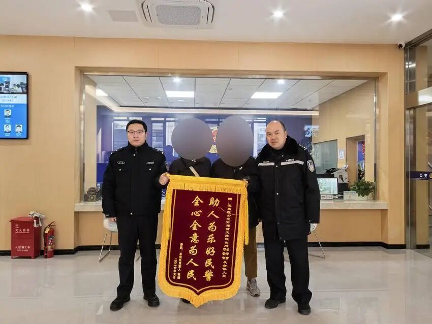 这面锦旗背后，是武昌民警的 “生命接力”