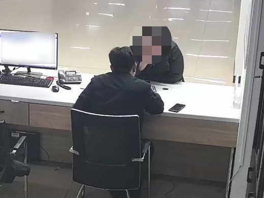 “不入虎穴焉得虎子！”骗子也卷起来了……