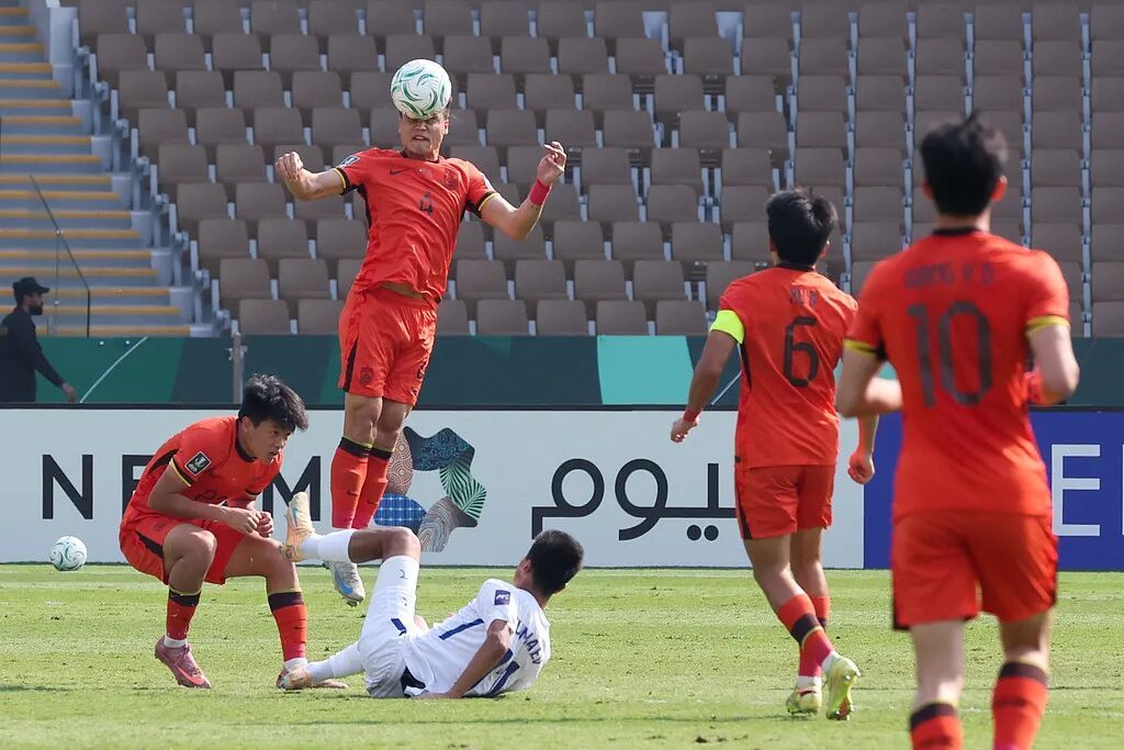 “扑出点球前，我就知道对手要往哪踢”，U23国足创历史进亚洲杯四强！