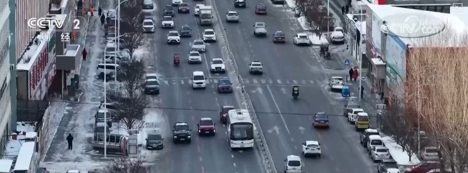 从“观赏”到“玩转” 冰雪消费新趋势、新亮点持续拓展冬季消费新空间