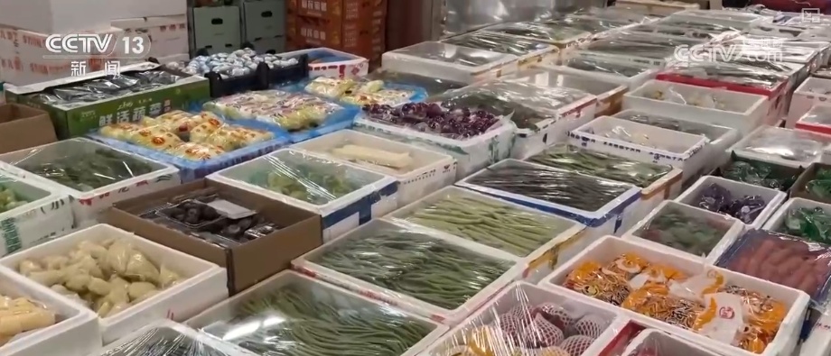 “鲜味经济”“鲜花经济”撬动节前火热消费 多地开启“年货交易模式”