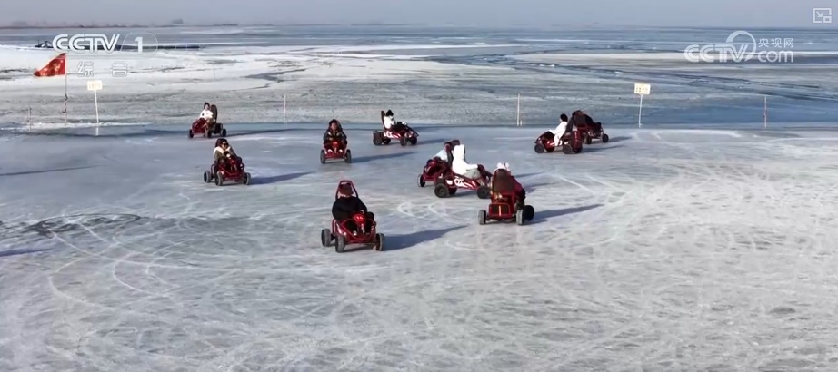多元体验热“雪”沸腾聚人气 “冰雪+”跨界上“新”焕发新活力激活新消费