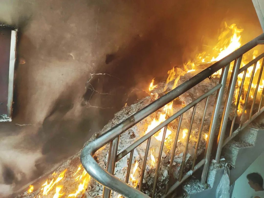 业主一气之下把物业告了！法院：正当履职，不赔！