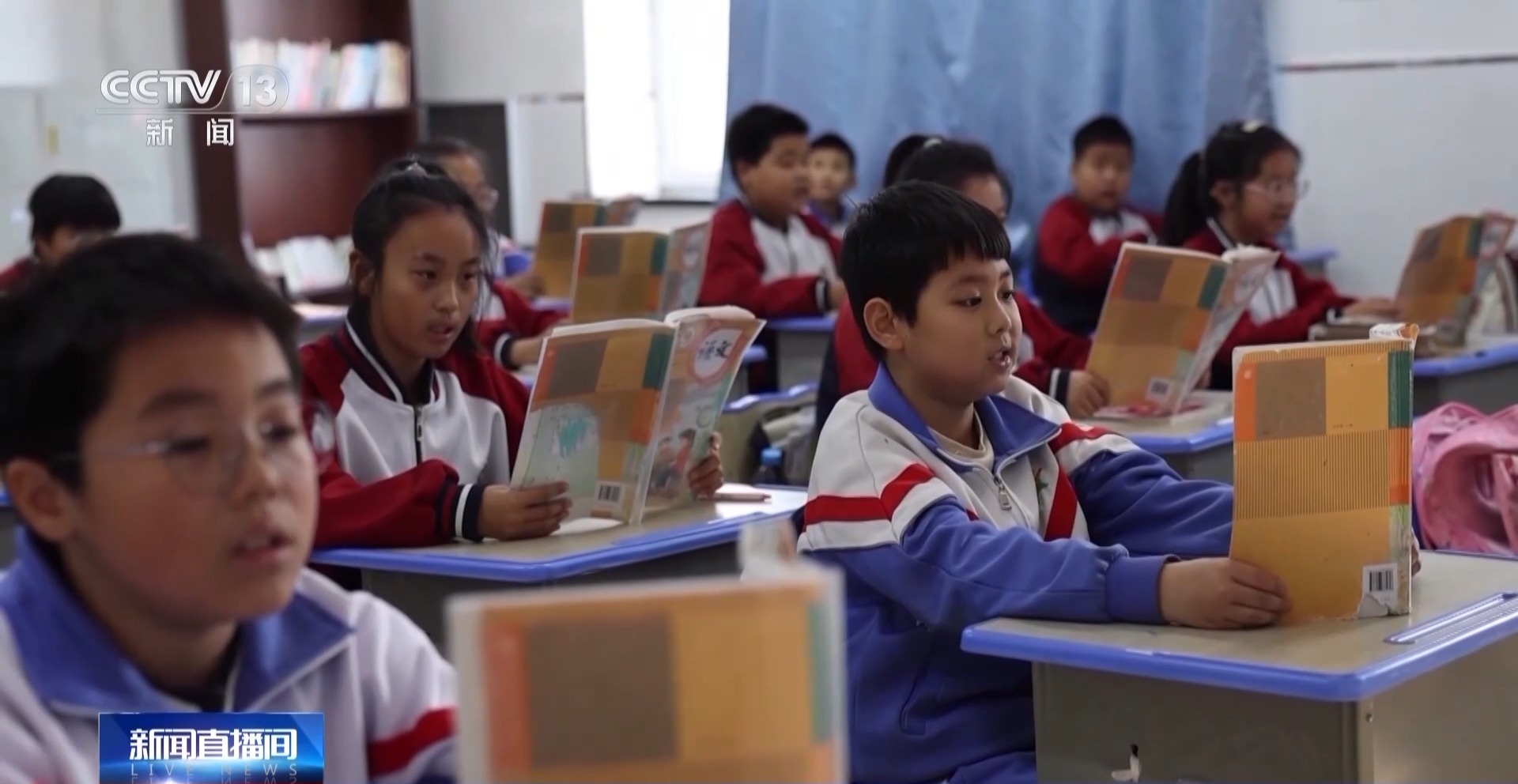 文化课+专业训练双线并行 他们在这里开启冰场逐梦之旅