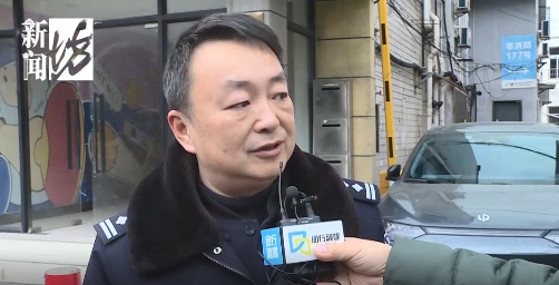 凌晨上海街头，男子酒后一路“发疯”撒野！真摊上大事了