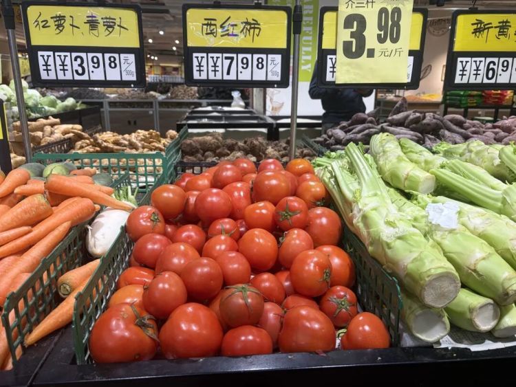 西红柿价格暴涨近10倍！“涨价将持续到3月！”