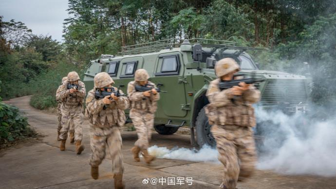 暗夜出击！南部空军全要素实兵演练超燃来袭