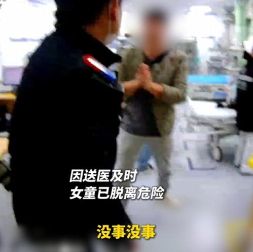 “别怕，我带你们去！”幼童高热惊厥致昏迷，交警6分钟疾驰送医