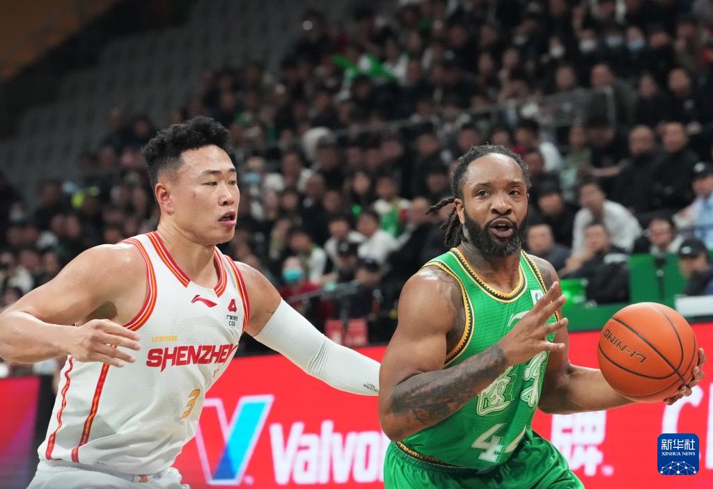 CBA常规赛：辽宁本钢不敌深圳马可波罗