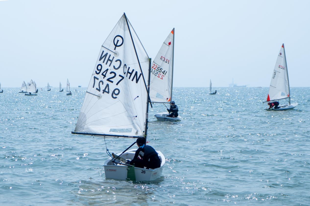 测试赛“首秀” 三亚亚沙会帆船测试赛举行