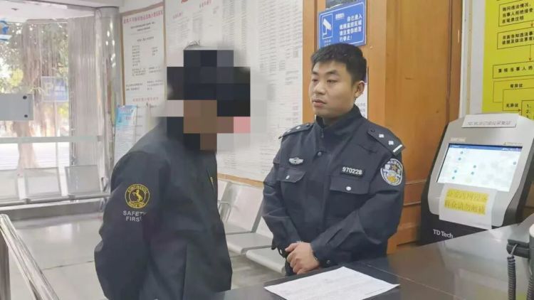 “桂M88888”刚上路，就被热心市民“一键三连”举报，原因是……