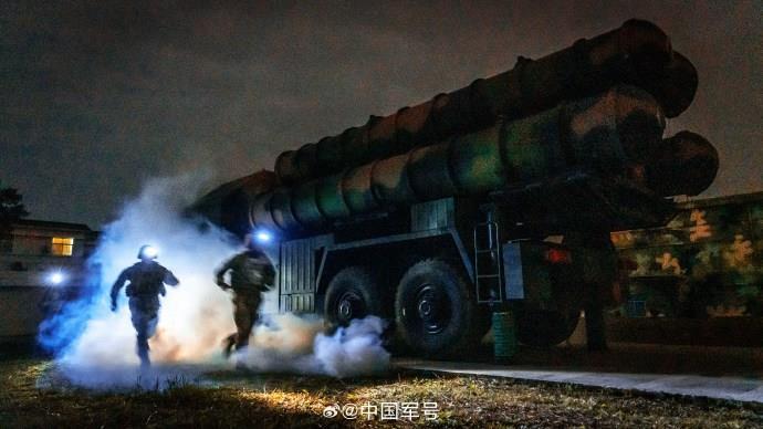 暗夜出击！南部空军全要素实兵演练超燃来袭