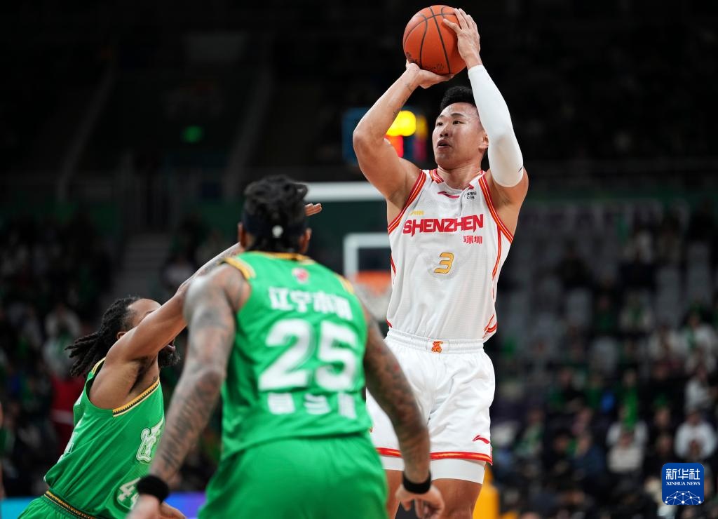 CBA常规赛：辽宁本钢不敌深圳马可波罗