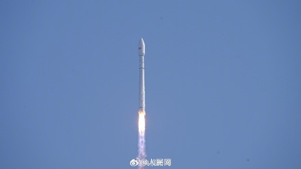 我国成功发射卫星互联网低轨19组卫星