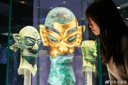 金沙青铜立人、青铜面具……200余件古蜀文物闪耀国博